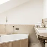 Loft 7